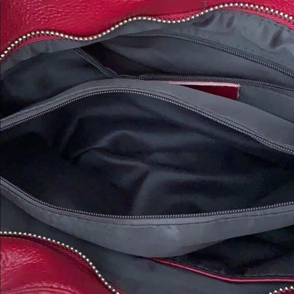 red hand bag - Picture 3 of 4